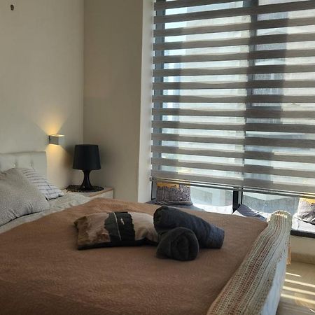Bat Yam Luxery 5Br Sea View Suite 外观 照片