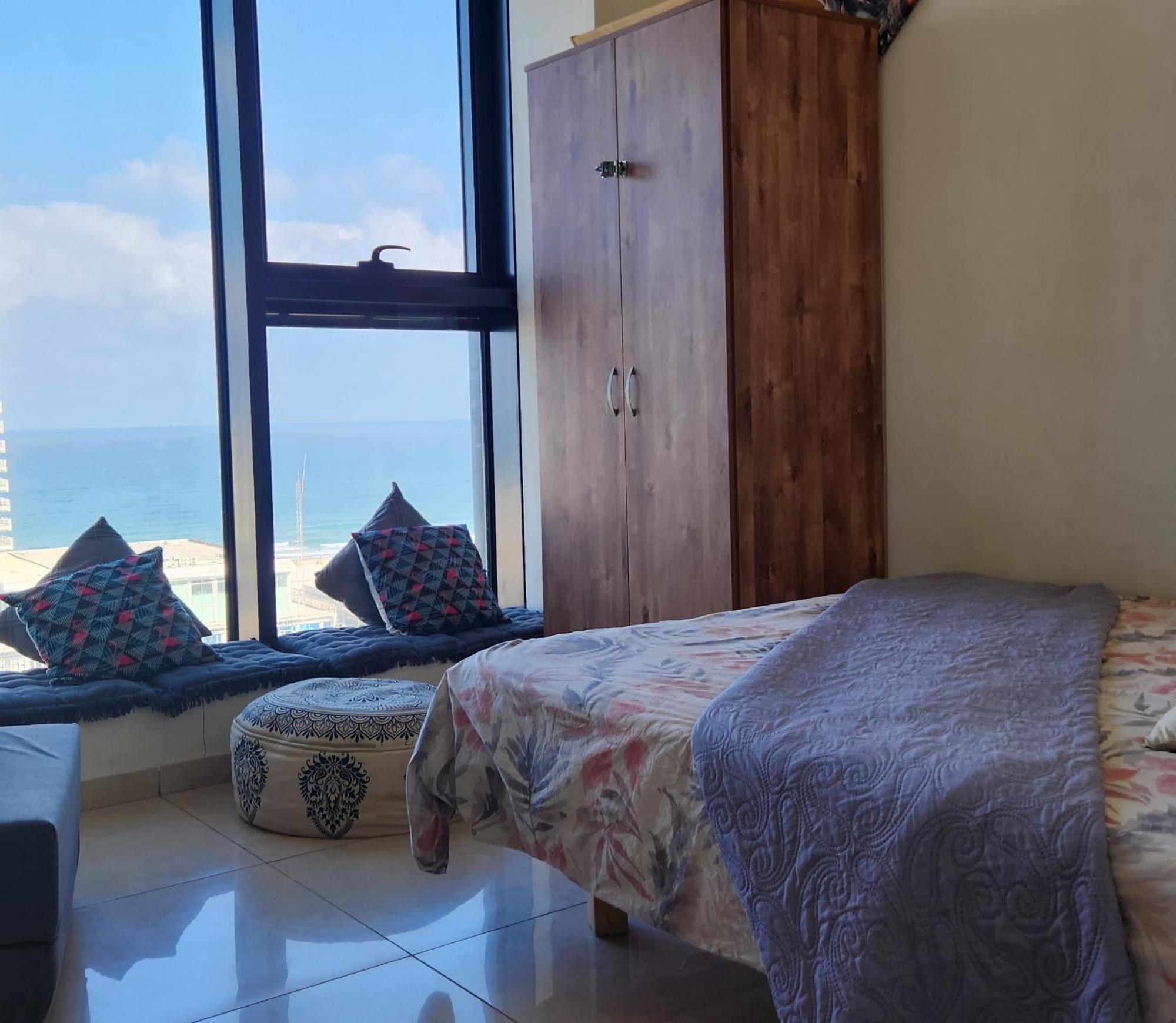 Bat Yam Luxery 5Br Sea View Suite 外观 照片
