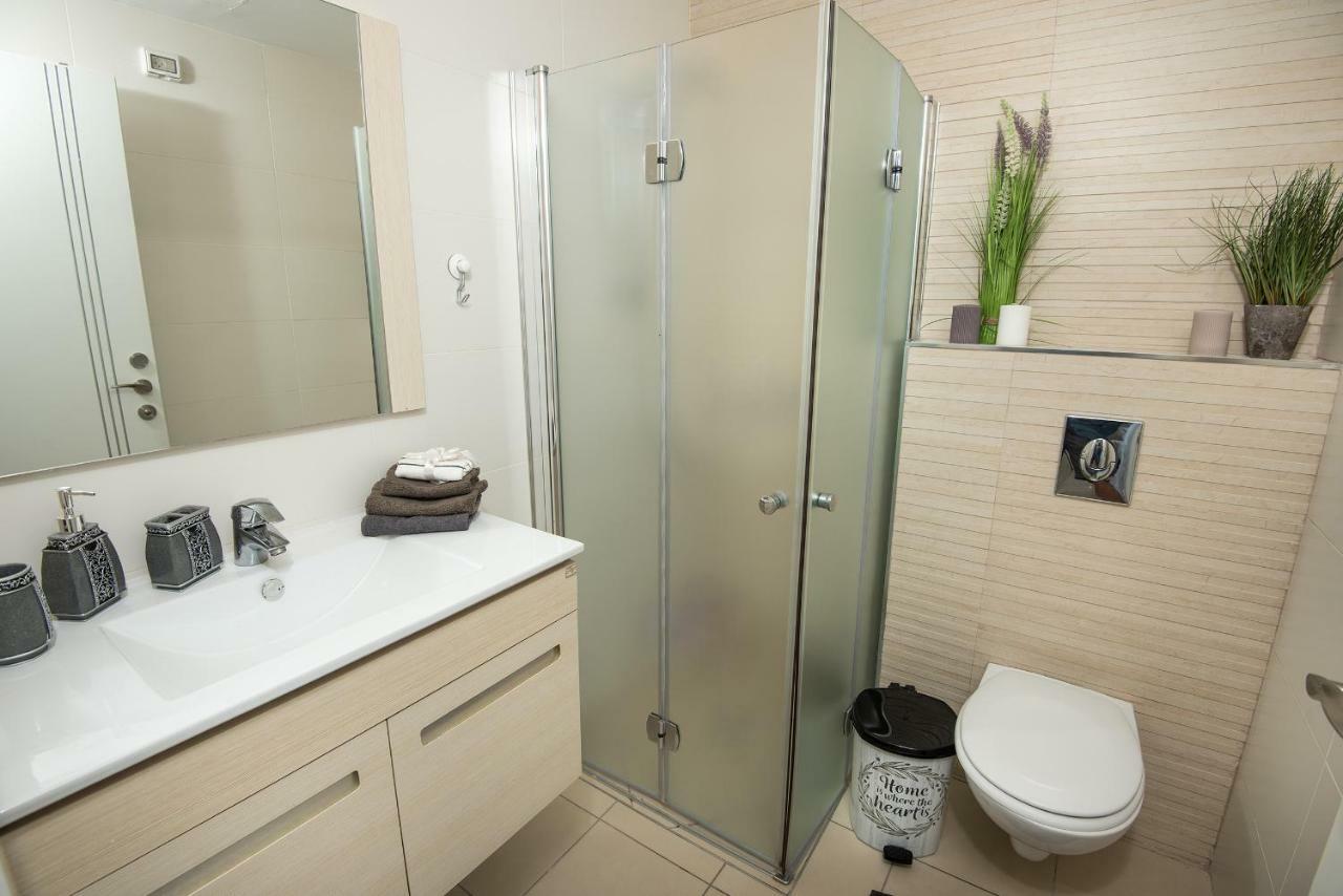 Bat Yam Luxery 5Br Sea View Suite 外观 照片